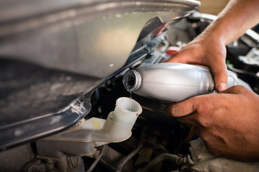 a-step-by-step-guide-on-how-to-change-brake-fluid